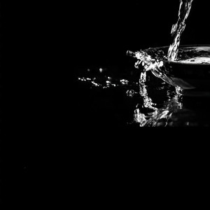 芈月光溜溜屁股被猛操调教骚屄
